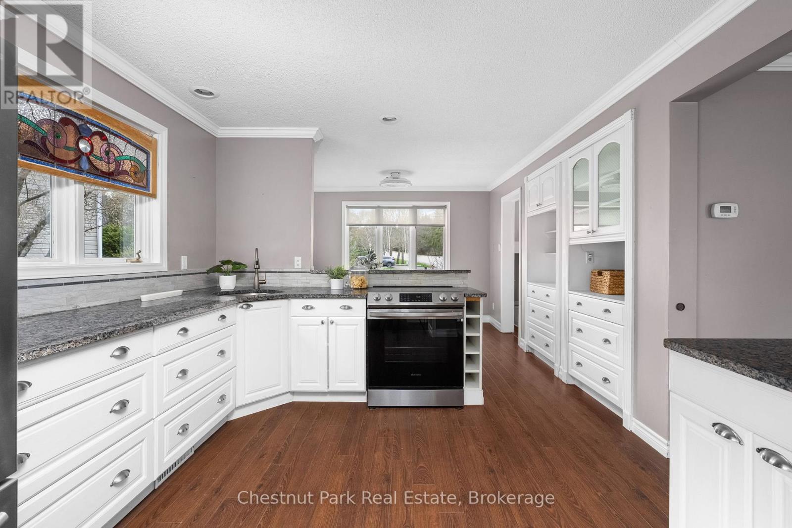 22 Glenwood Drive, Huntsville, Ontario  P1H 1B6 - Photo 14 - X13126560