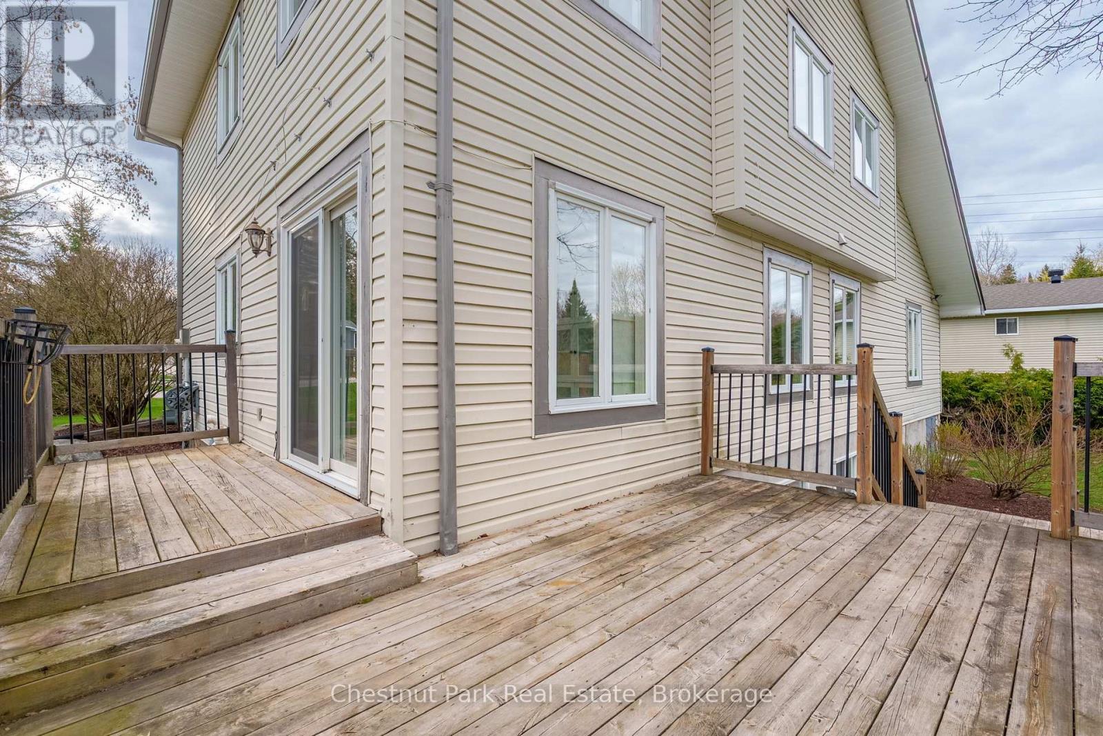 22 Glenwood Drive, Huntsville, Ontario  P1H 1B6 - Photo 39 - X13126560