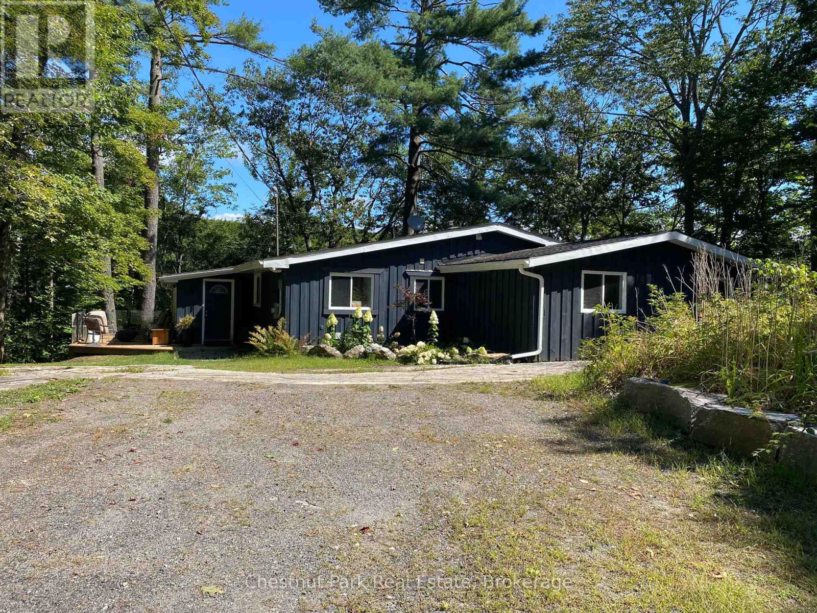 1019 Old Bala Road, Muskoka Lakes, Ontario  P0C 1A0 - Photo 1 - X13127506