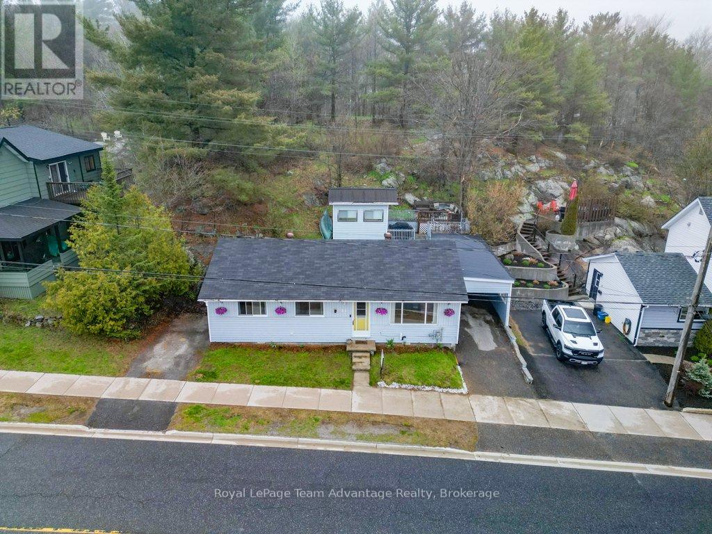 31 Cascade Street, Parry Sound, Ontario  P2A 1J8 - Photo 3 - X13128196