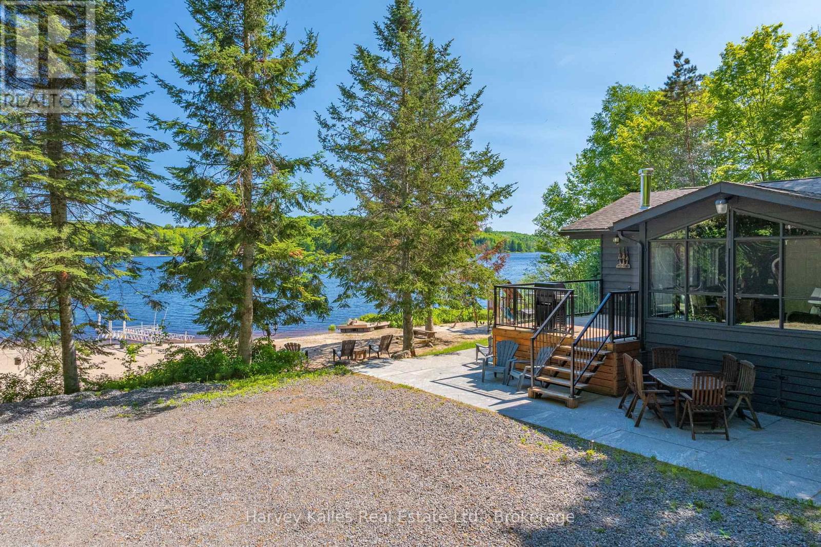 257 North Deer Lake Road, Huntsville, Ontario  P0B 1L0 - Photo 1 - X13129638