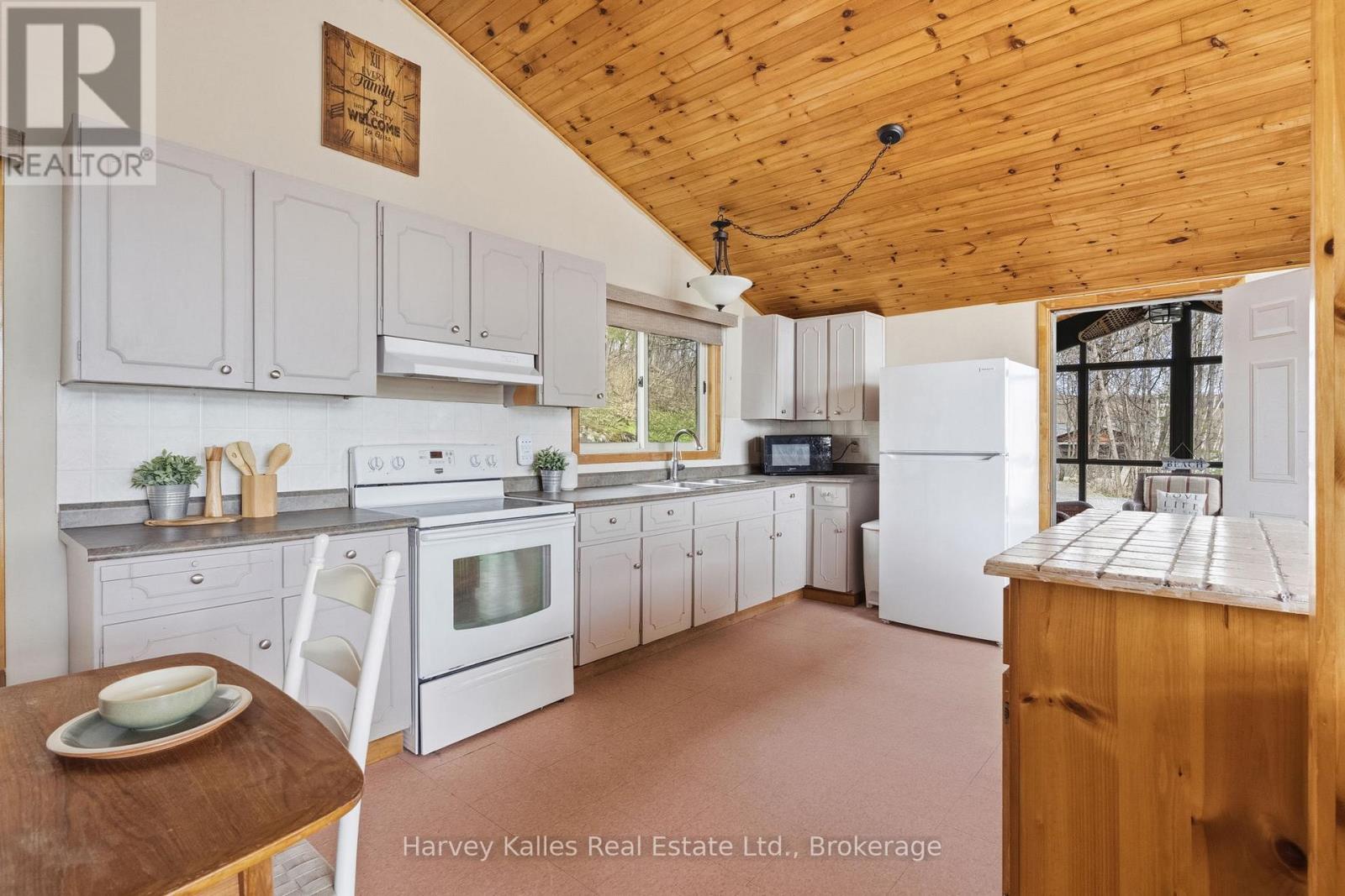 257 North Deer Lake Road, Huntsville, Ontario  P0B 1L0 - Photo 14 - X13129638