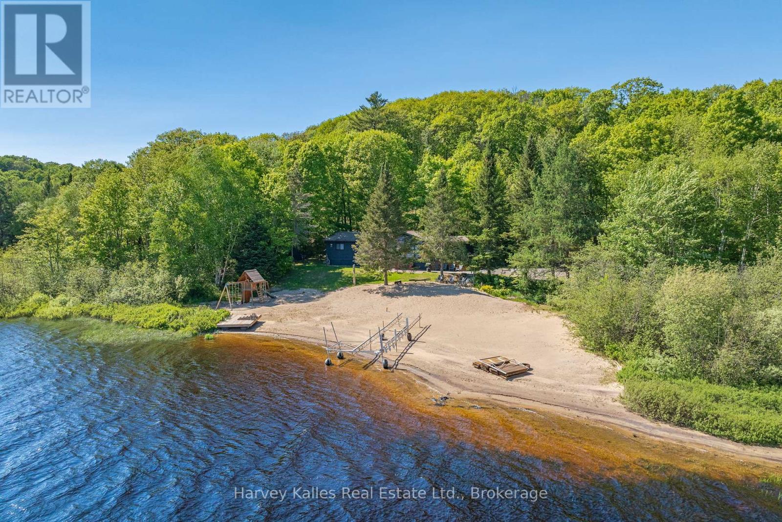 257 North Deer Lake Road, Huntsville, Ontario  P0B 1L0 - Photo 3 - X13129638