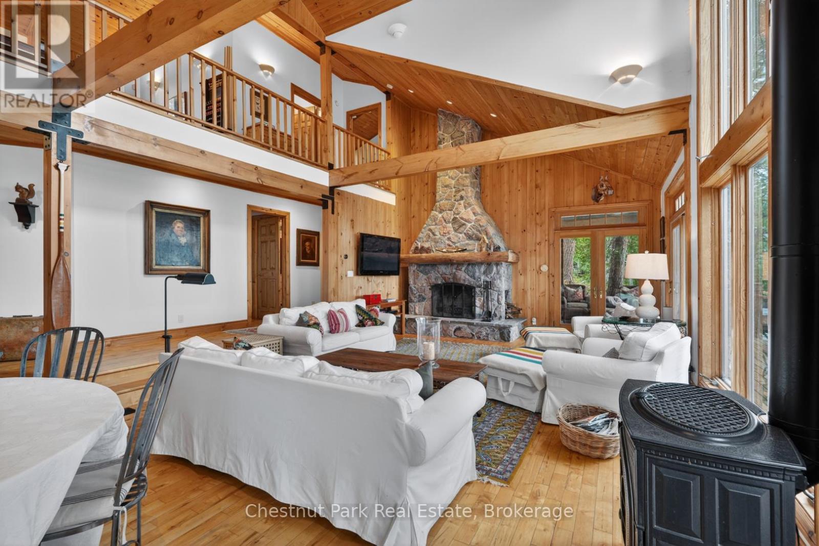 1069 Ridge Road, Muskoka Lakes, Ontario  P0C 1M0 - Photo 8 - X13130908