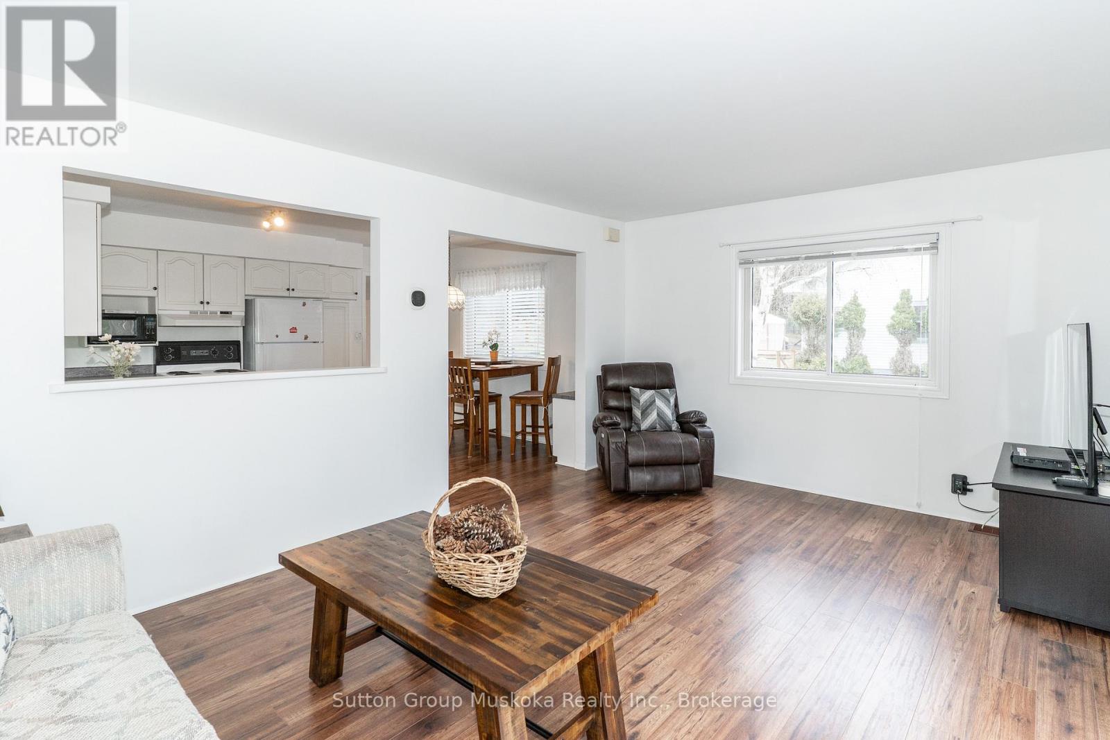 64 Spruce Drive, Huntsville, Ontario  P0B 1L0 - Photo 12 - X13131536