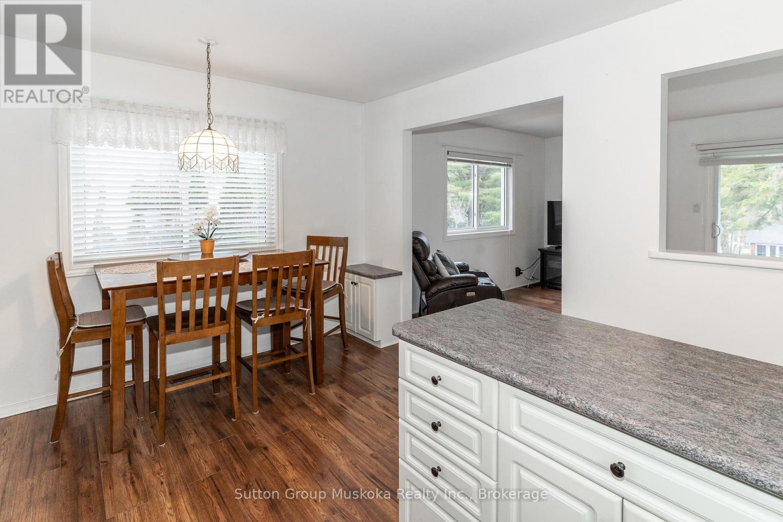 64 Spruce Drive, Huntsville, Ontario  P0B 1L0 - Photo 6 - X13131536