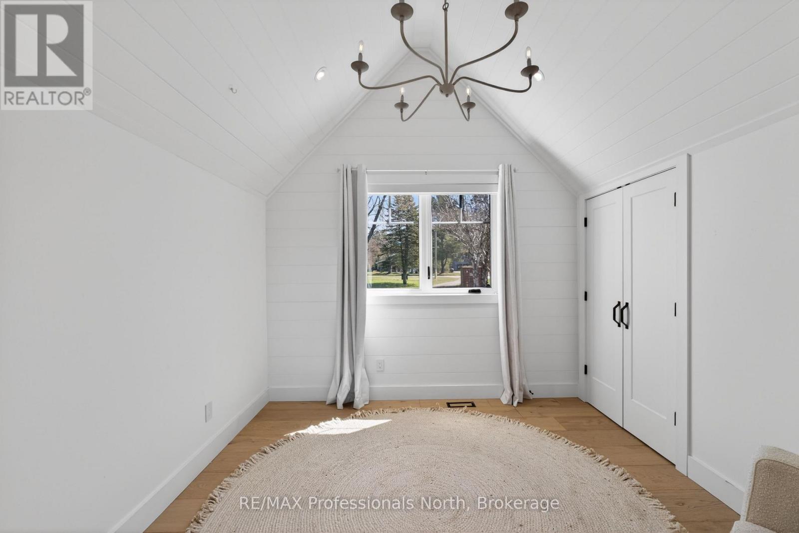 36 Beach Road, Huntsville, Ontario P0B 1M0 - Photo 23 - X13131834