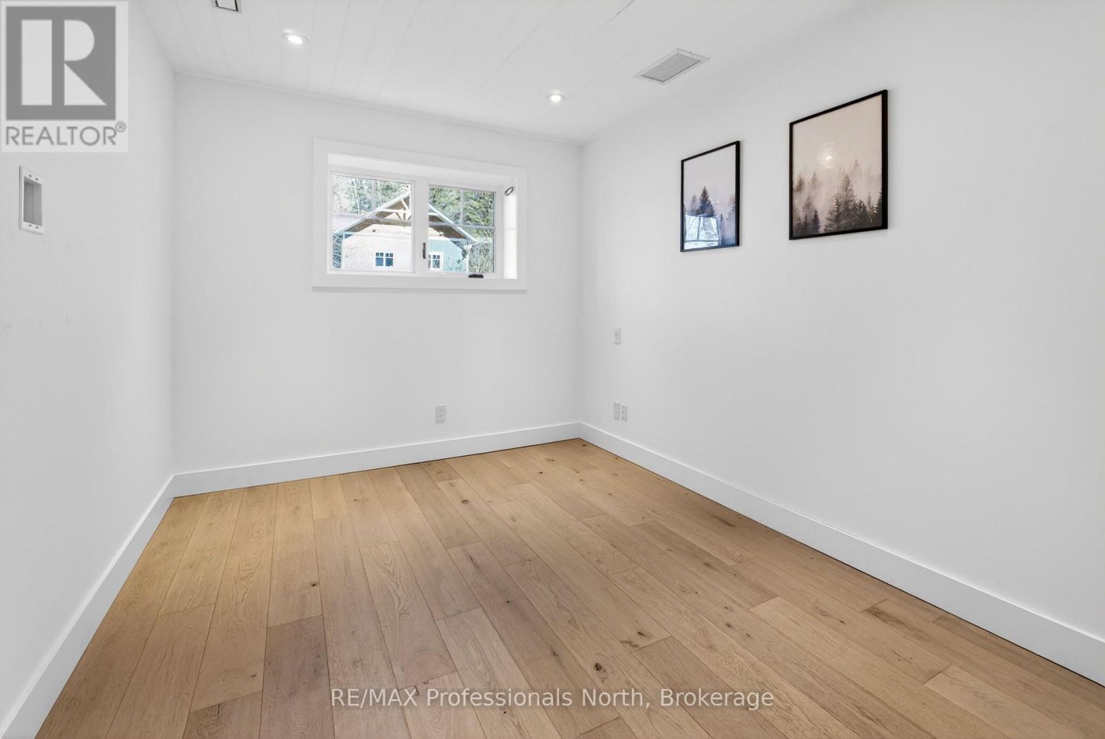 36 Beach Road, Huntsville, Ontario P0B 1M0 - Photo 27 - X13131834