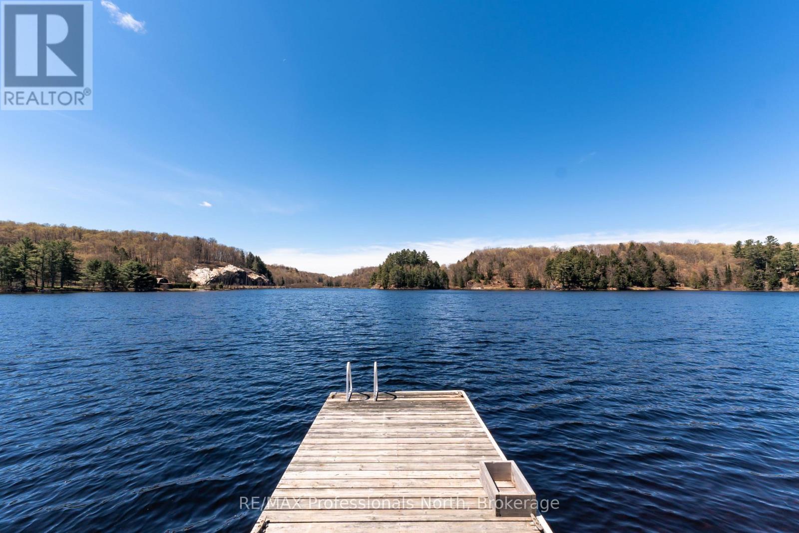 36 Beach Road, Huntsville, Ontario P0B 1M0 - Photo 44 - X13131834