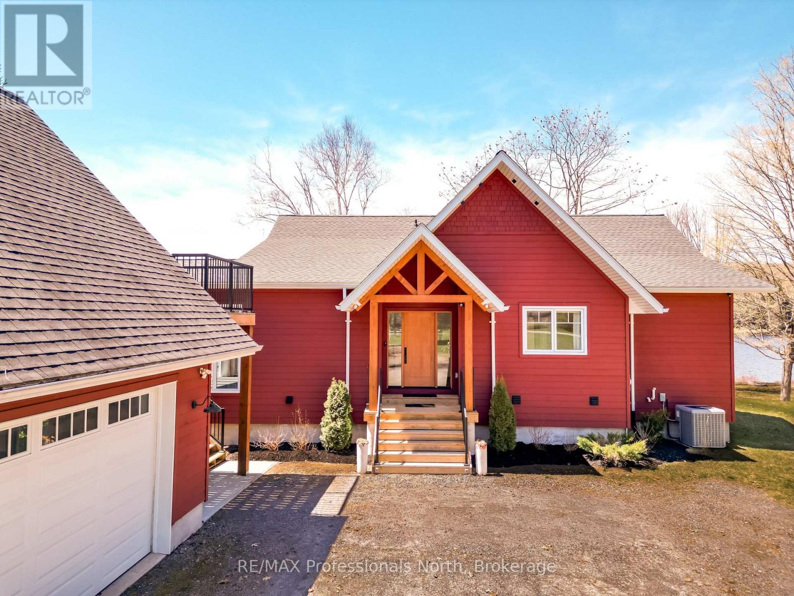 36 Beach Road, Huntsville, Ontario P0B 1M0 - Photo 7 - X13131834