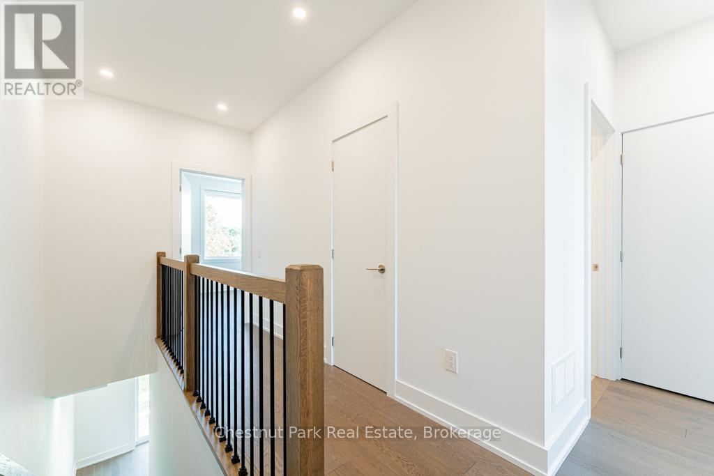 29 Rockmount Crescent, Gravenhurst, Ontario P1P 0A6 - Photo 17 - X13133368