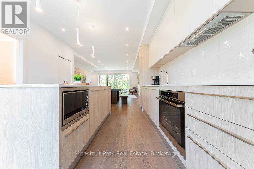 29 Rockmount Crescent, Gravenhurst, Ontario P1P 0A6 - Photo 8 - X13133368