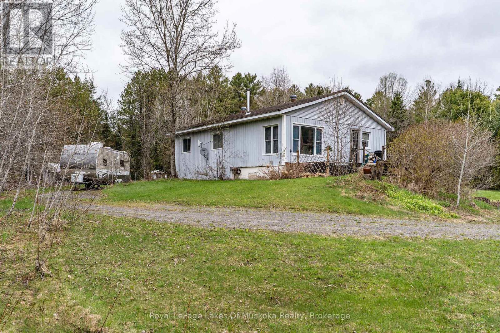 1536 Highway 141 Highway, Huntsville, Ontario P0B 1M0 - Photo 1 - X13133702