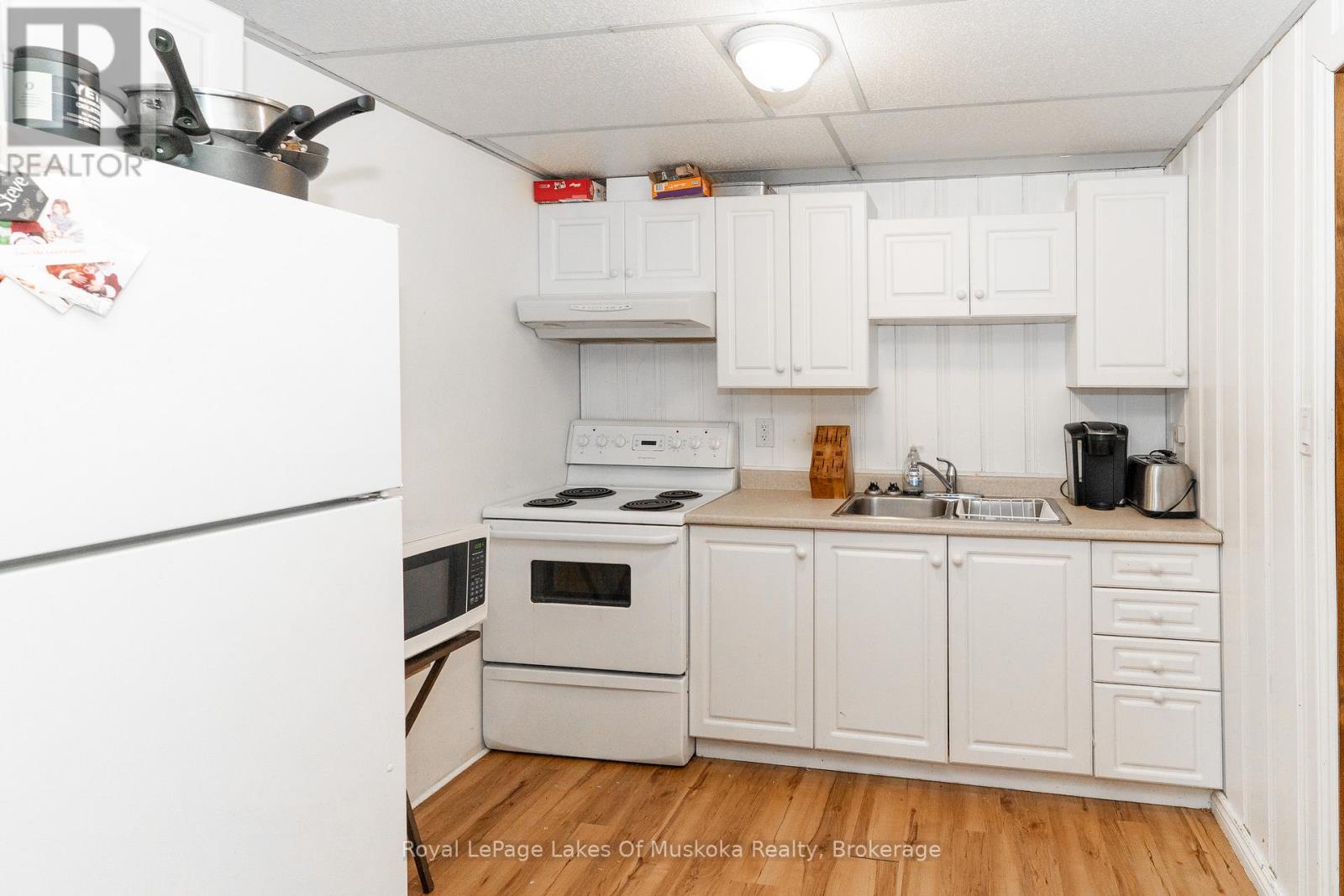 183 Santas Village Road, Bracebridge, Ontario P1L 1W8 - Photo 24 - X13133870