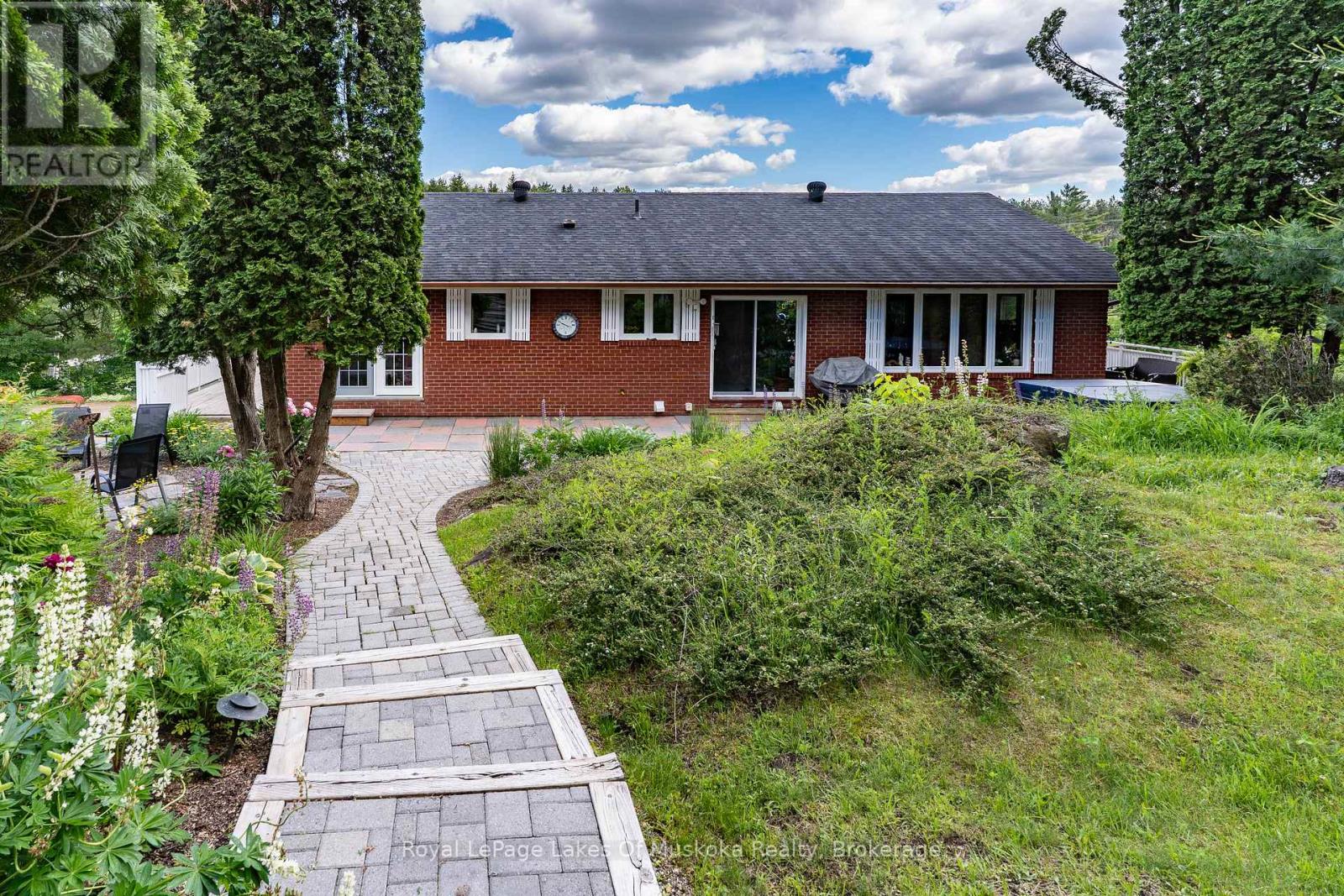 183 Santas Village Road, Bracebridge, Ontario P1L 1W8 - Photo 30 - X13133870