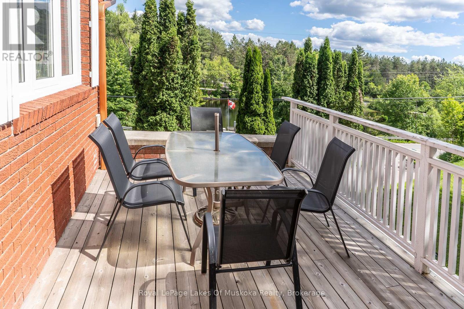 183 Santas Village Road, Bracebridge, Ontario P1L 1W8 - Photo 32 - X13133870