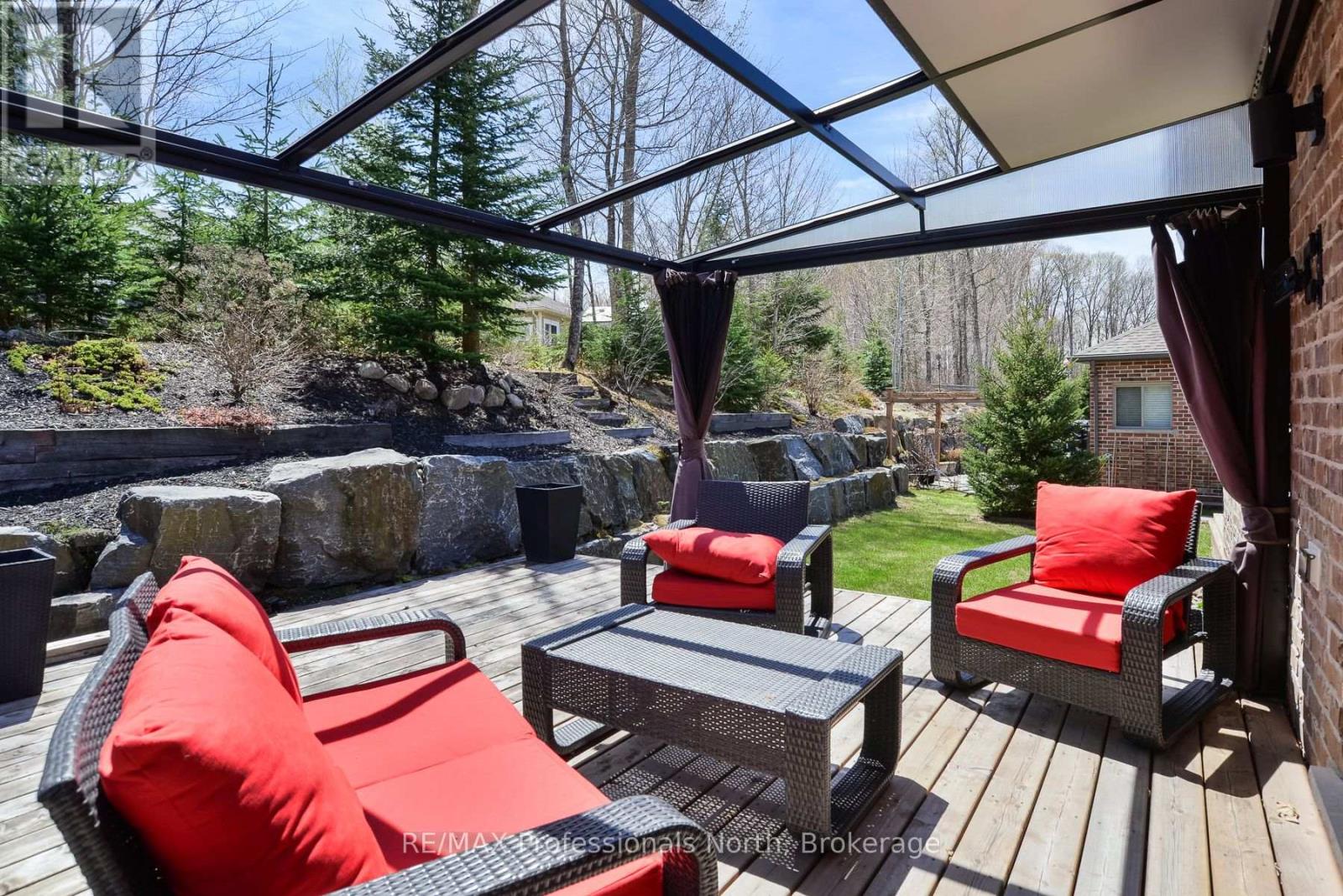 19 Selkirk Drive, Huntsville, Ontario P1H 0C5 - Photo 28 - X13134504