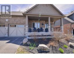 19 SELKIRK DRIVE, Huntsville, Ontario