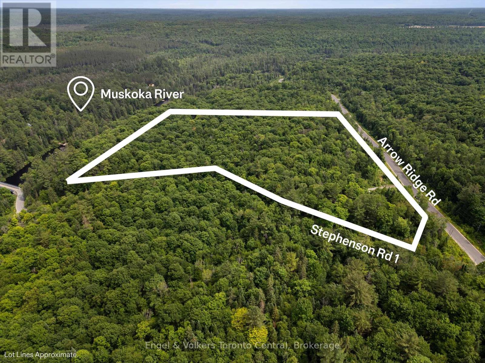 5 Arrow Ridge Road, Bracebridge, Ontario  P0B 1L0 - Photo 1 - X13135794