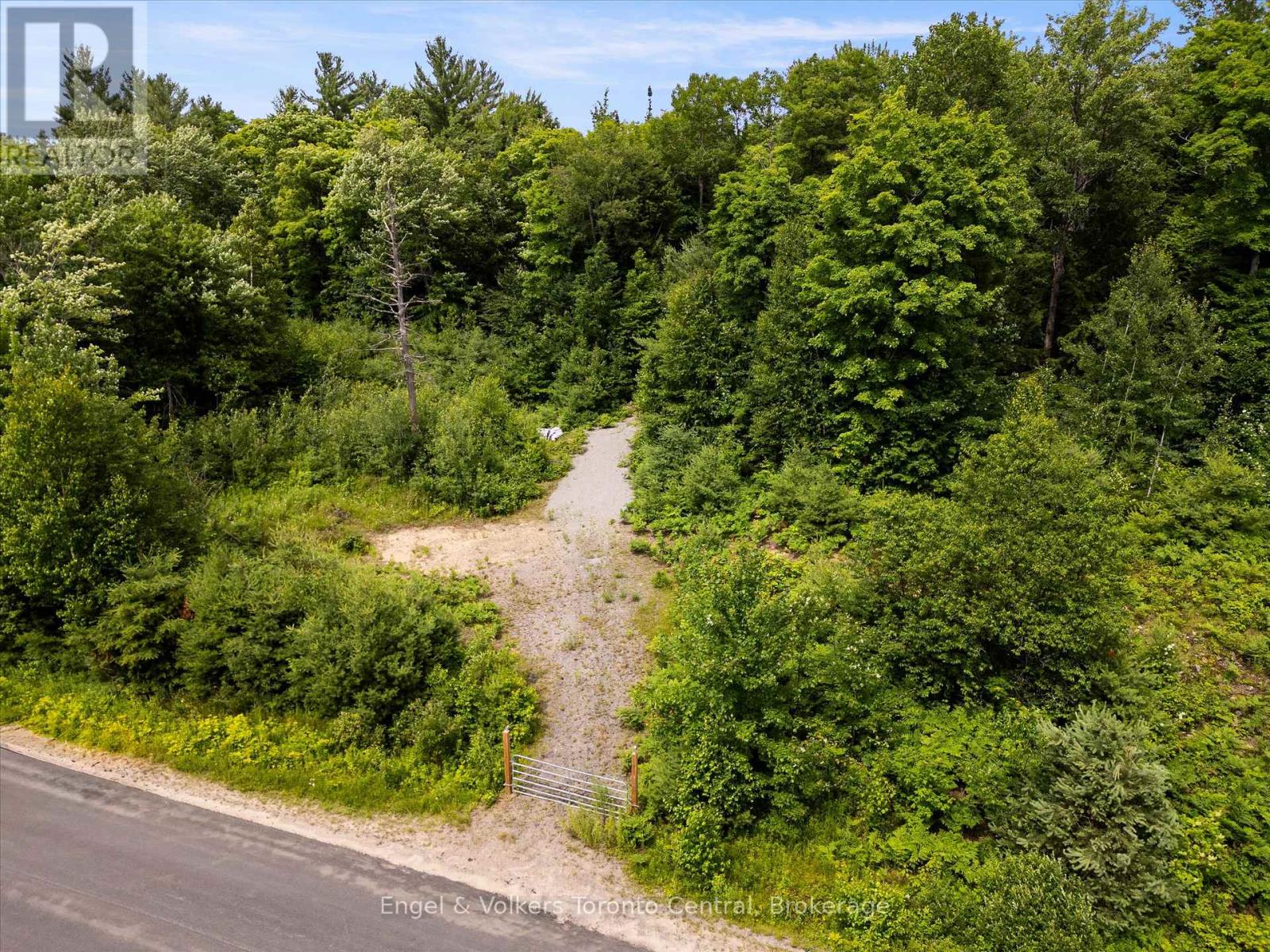 5 Arrow Ridge Road, Bracebridge, Ontario  P0B 1L0 - Photo 9 - X13135794