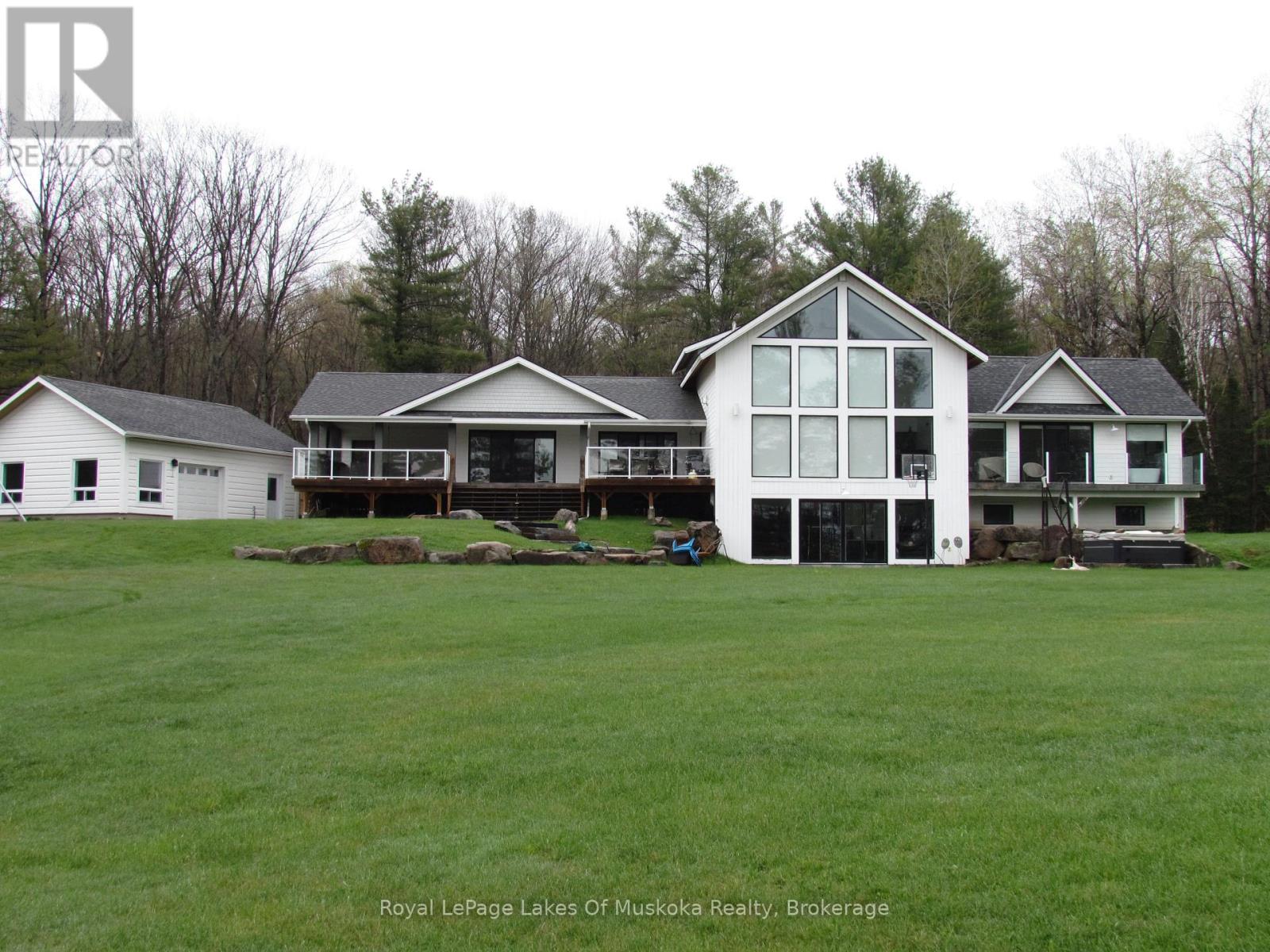 1-1331 South Monck Drive, Muskoka Lakes, Ontario P1L 1W8 - Photo 2 - X13135854