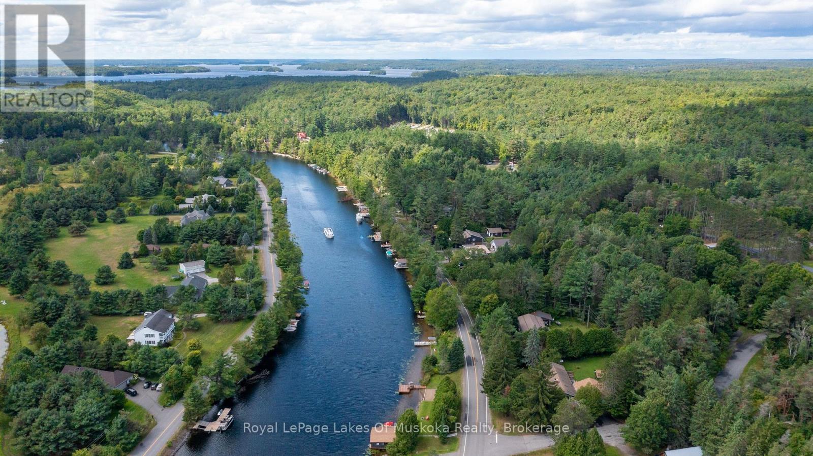 2 Leslie Drive W, Bracebridge, Ontario  P1L 1W8 - Photo 1 - X13136064