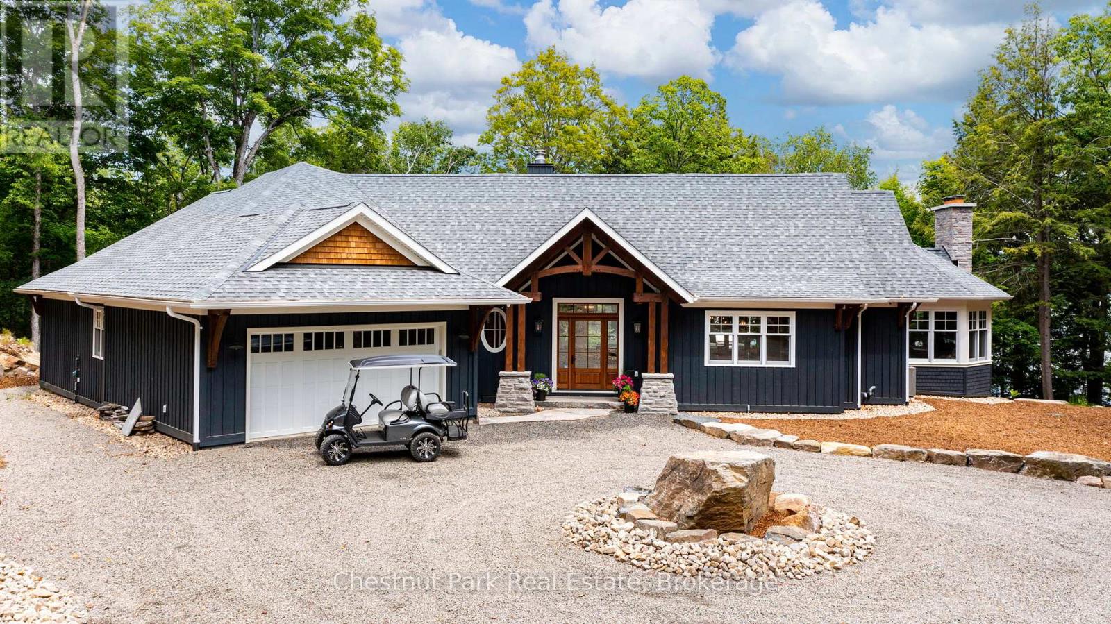 30 Bigwin Island, Lake Of Bays, Ontario  P0B 1A0 - Photo 1 - X13137668