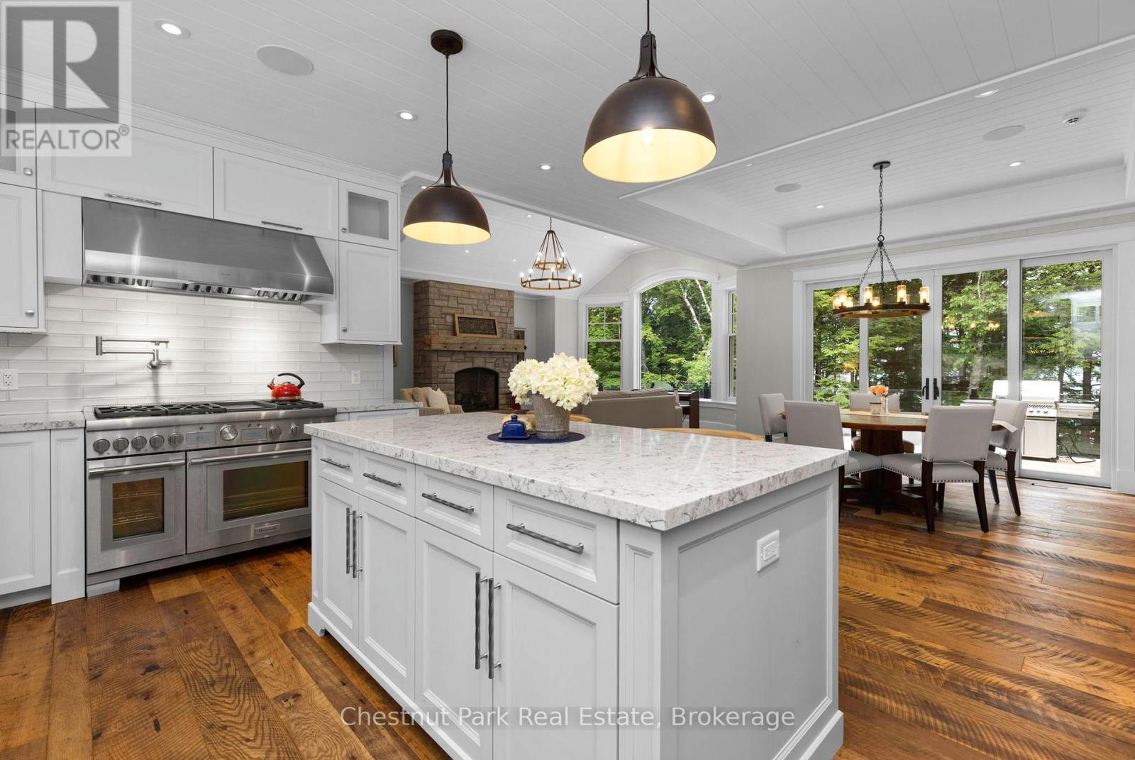 30 Bigwin Island, Lake Of Bays, Ontario  P0B 1A0 - Photo 19 - X13137668