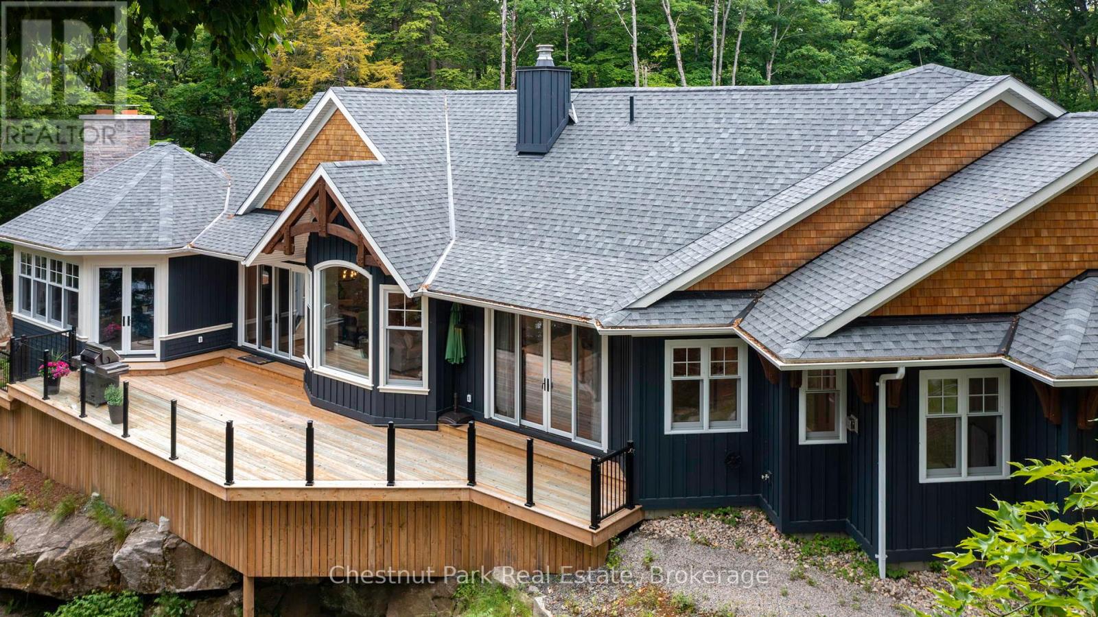 30 Bigwin Island, Lake Of Bays, Ontario  P0B 1A0 - Photo 36 - X13137668