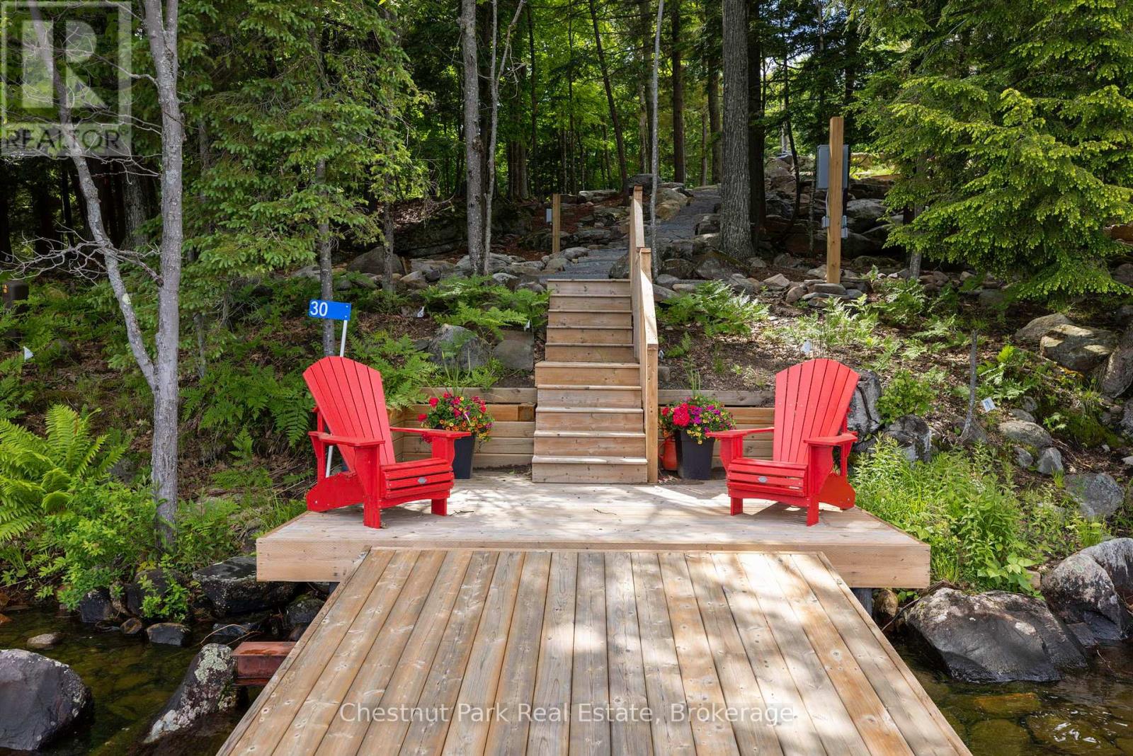 30 Bigwin Island, Lake Of Bays, Ontario  P0B 1A0 - Photo 40 - X13137668