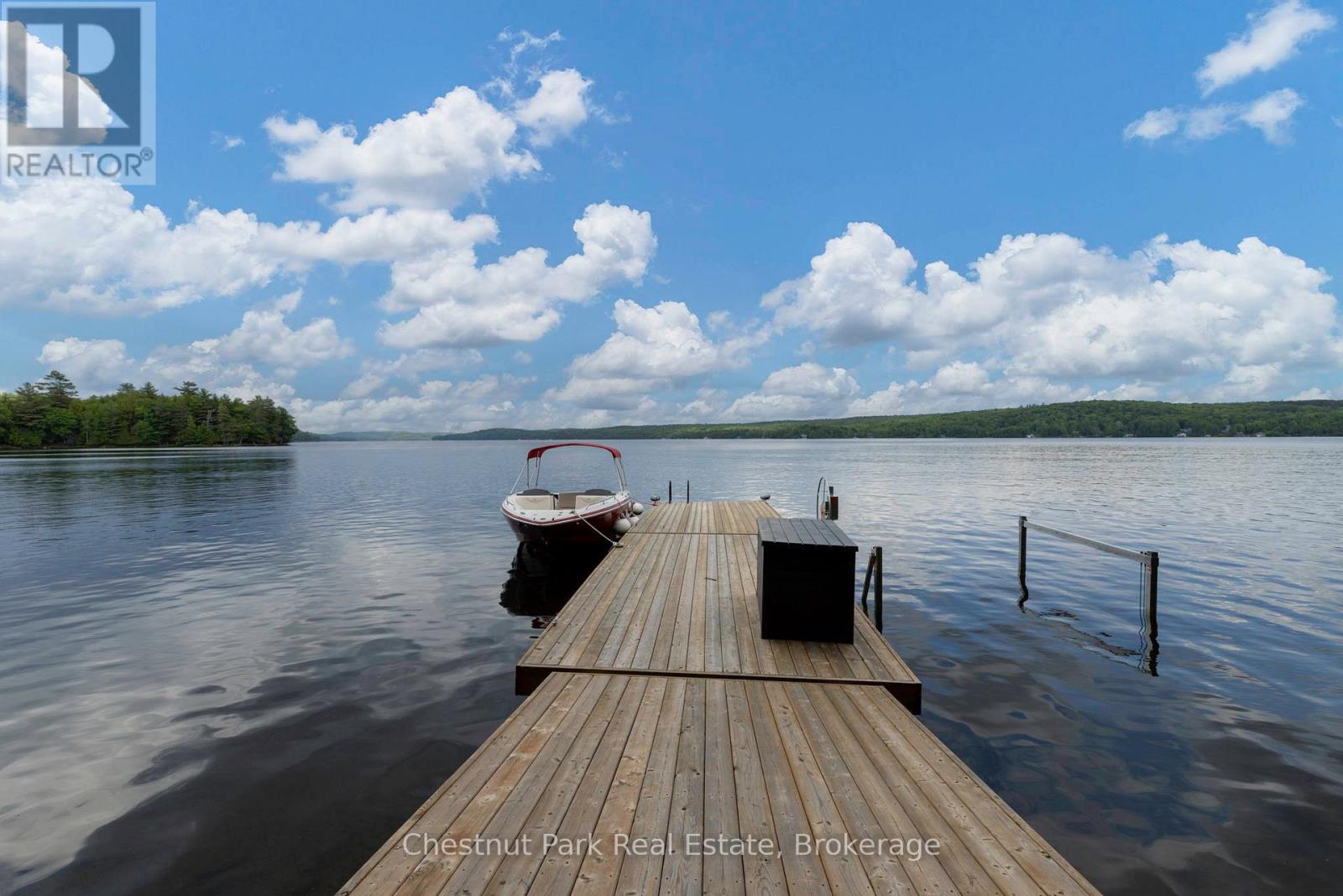 30 Bigwin Island, Lake Of Bays, Ontario  P0B 1A0 - Photo 41 - X13137668