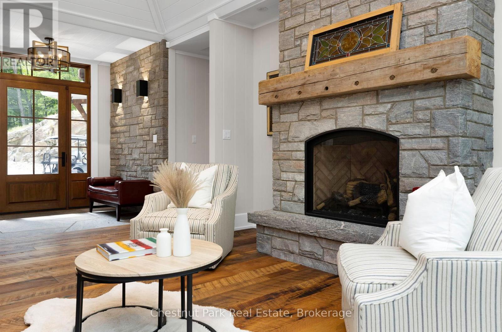 30 Bigwin Island, Lake Of Bays, Ontario  P0B 1A0 - Photo 5 - X13137668