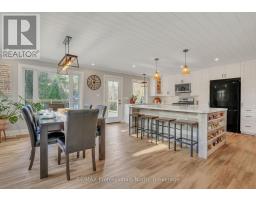 79 MAINHOOD ROAD, Huntsville, Ontario