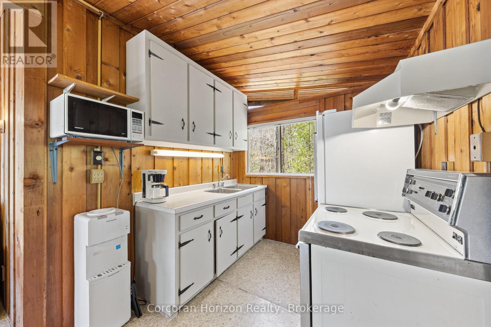 462 Island 90 Island, Georgian Bay, Ontario  L0K 1S0 - Photo 10 - X13138044