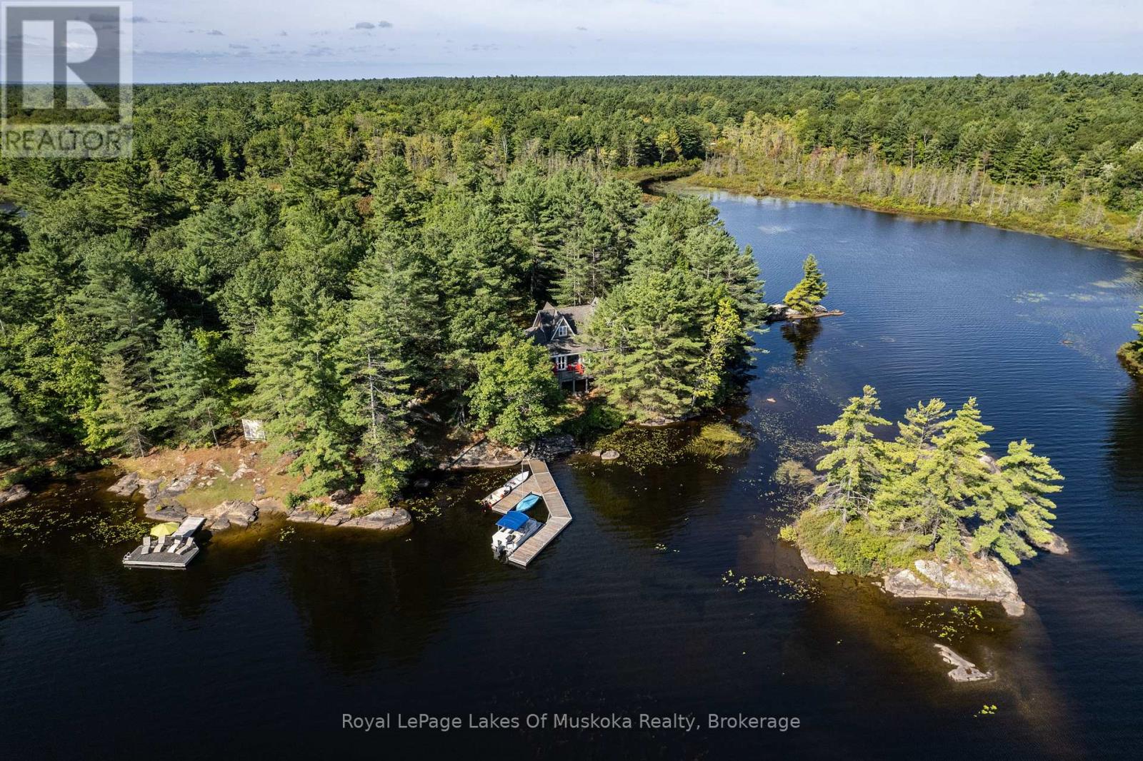27 Island 2ml, Gravenhurst, Ontario  P0E 1G0 - Photo 1 - X13138748