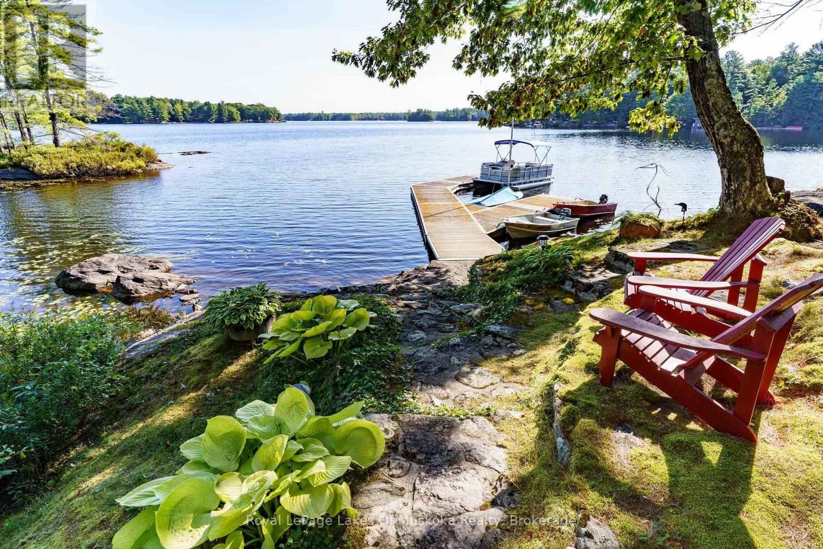 27 Island 2ml, Gravenhurst, Ontario  P0E 1G0 - Photo 2 - X13138748
