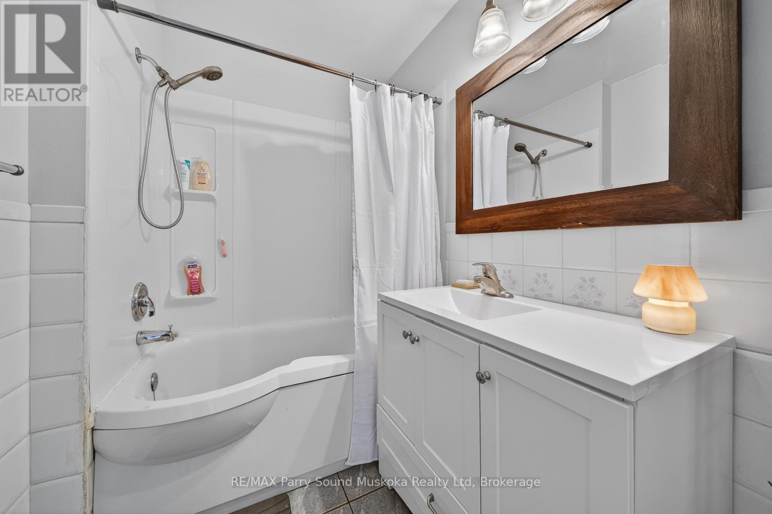 23 Highland Crescent, Parry Sound, Ontario P2A 1N7 - Photo 13 - X13140276