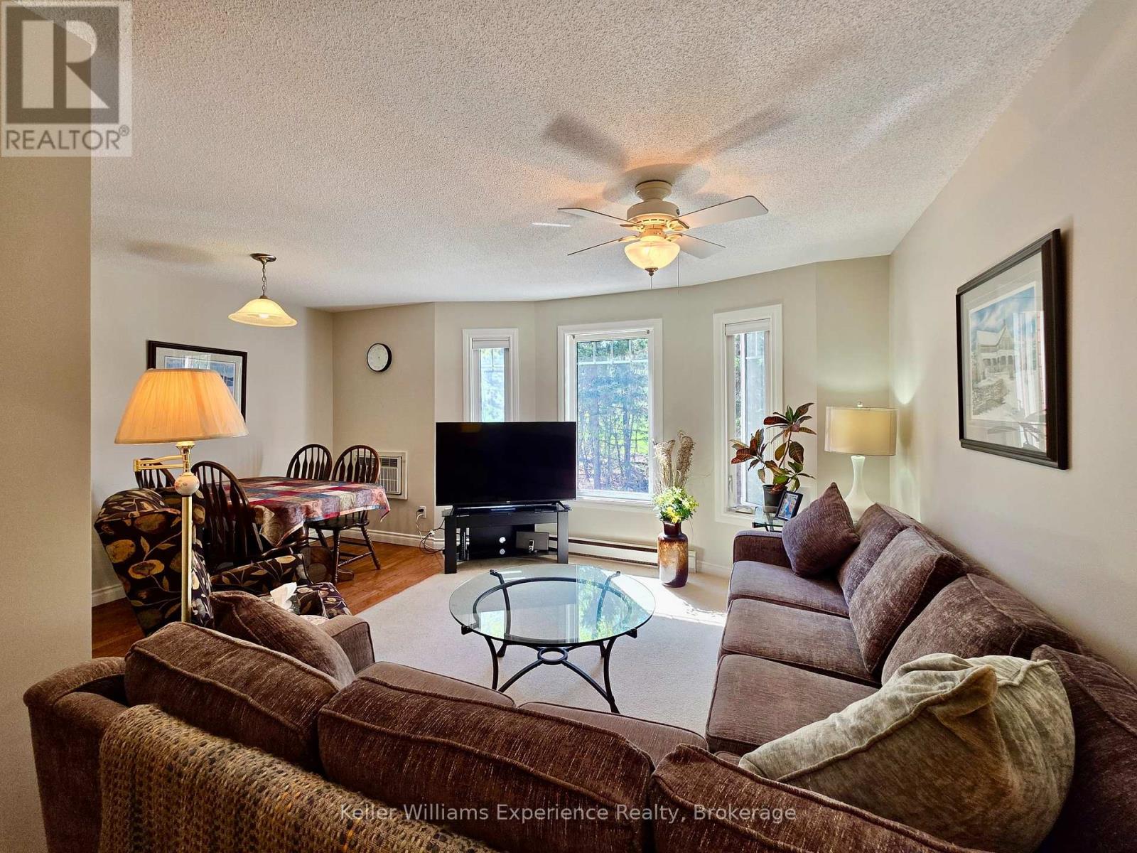 202a - 657 Cedar Lane, Bracebridge, Ontario  P1L 1P1 - Photo 2 - X13140772