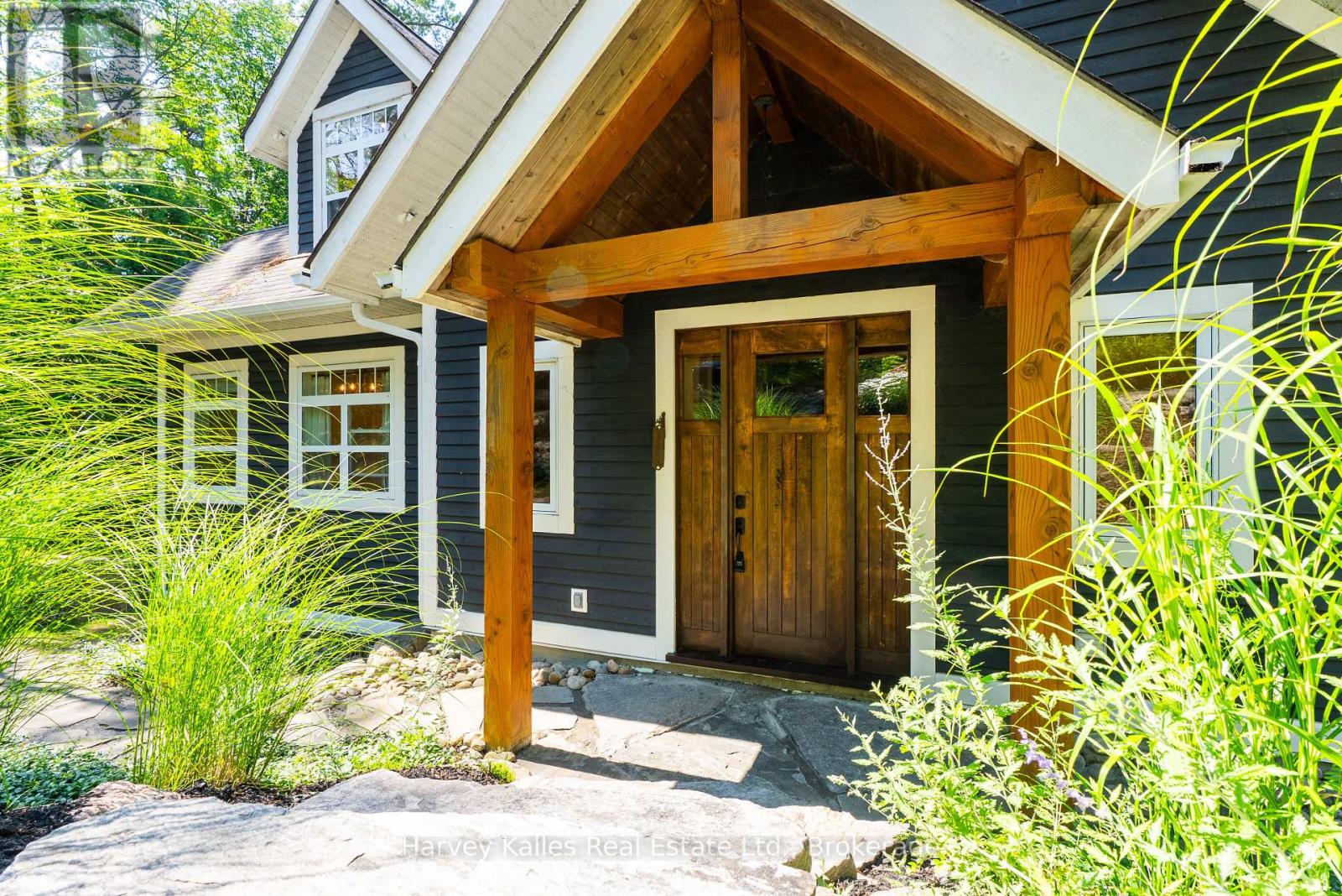1190 Parkers Point Road, Gravenhurst, Ontario P1P 1R2 - Photo 5 - X13141050