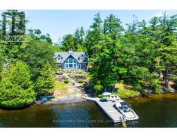 1190 PARKERS POINT ROAD, Gravenhurst, Ontario
