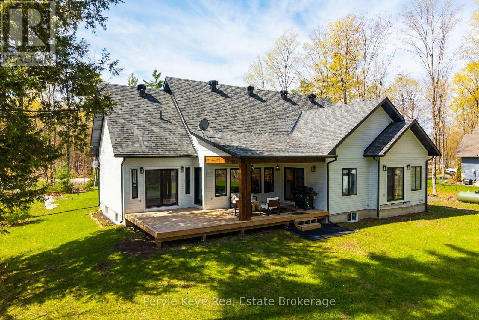 1056 Xavier Street, Gravenhurst, Ontario P0E 1G0 - Photo 44 - X13141086