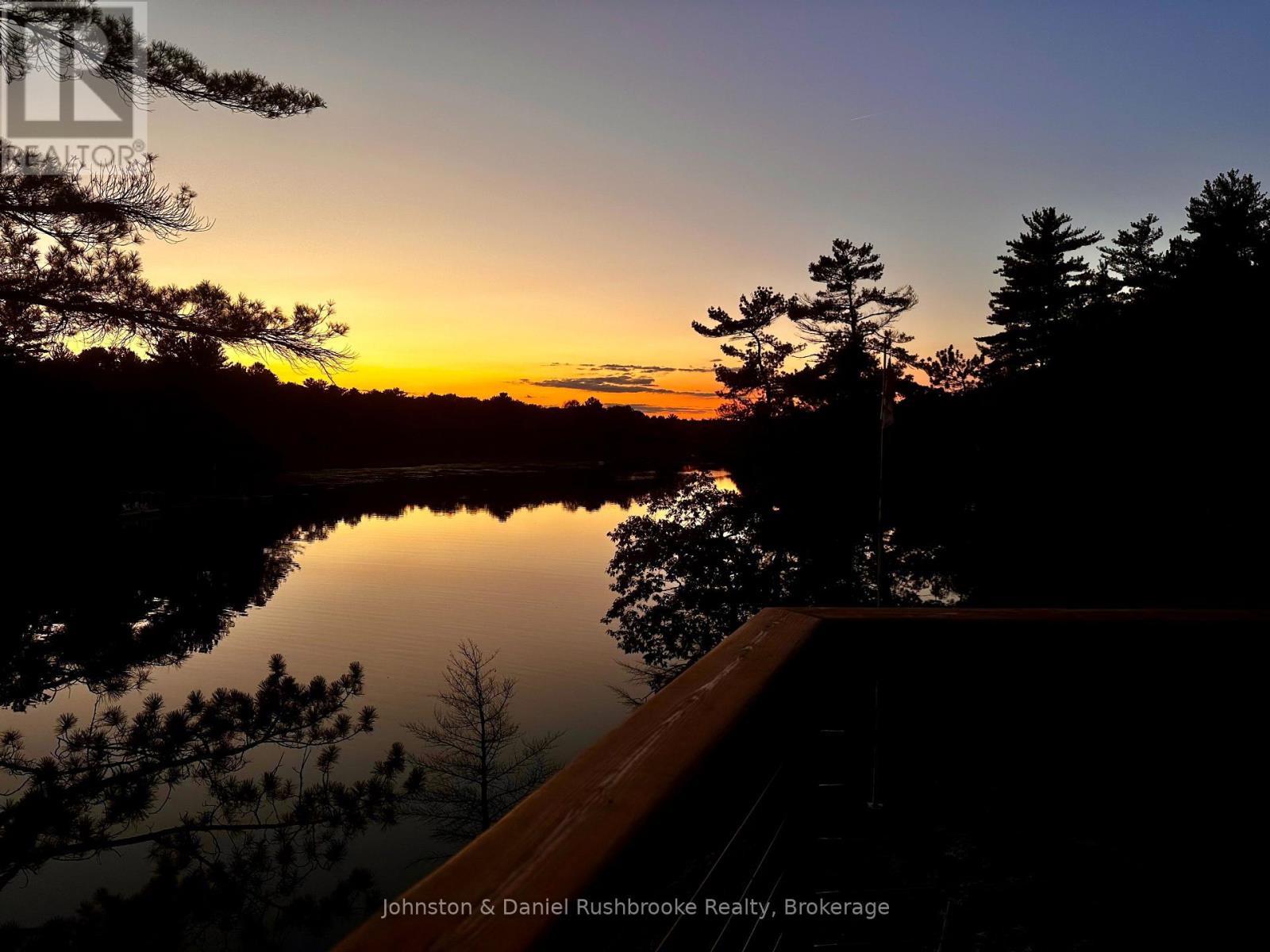1052 North Sunset Bay Road, Gravenhurst, Ontario P1P 1R2 - Photo 39 - X13143730
