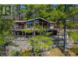1052 NORTH SUNSET BAY ROAD, Gravenhurst, Ontario