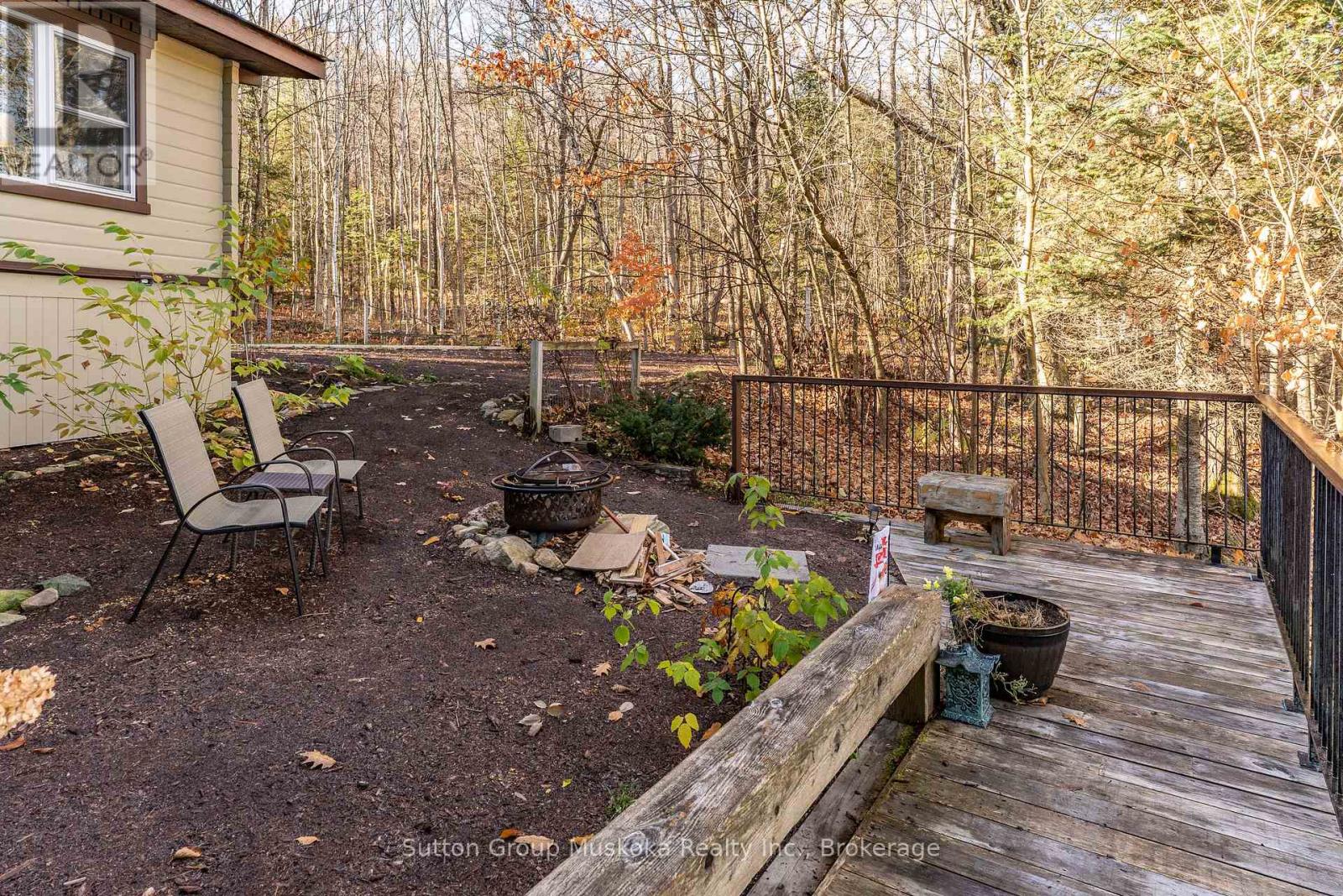 236 Hoodstown Road, Huntsville, Ontario  P1H 2J2 - Photo 11 - X13145036