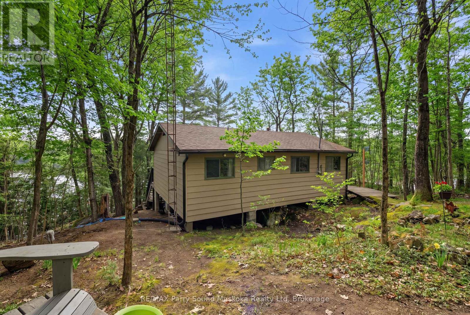 275 Salmon Lake Road, Seguin, Ontario  P2A 0B2 - Photo 12 - X13145050