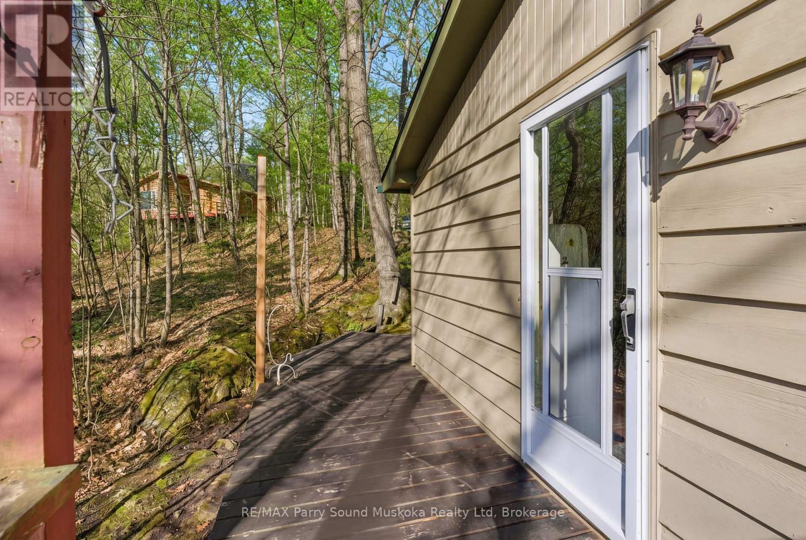 275 Salmon Lake Road, Seguin, Ontario  P2A 0B2 - Photo 13 - X13145050