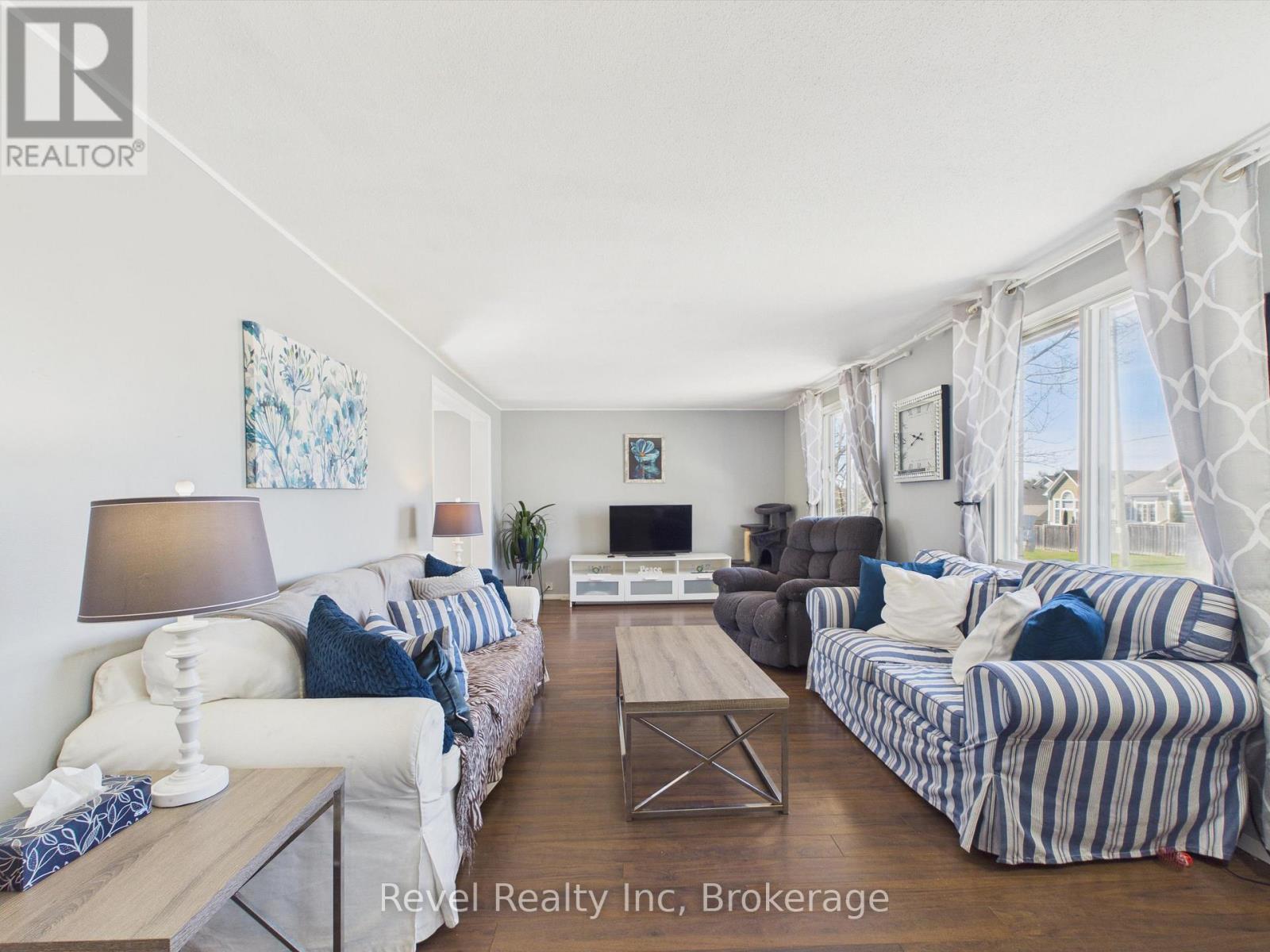 3 Wellington Street, Bracebridge, Ontario  P1L 1E8 - Photo 7 - X13147876