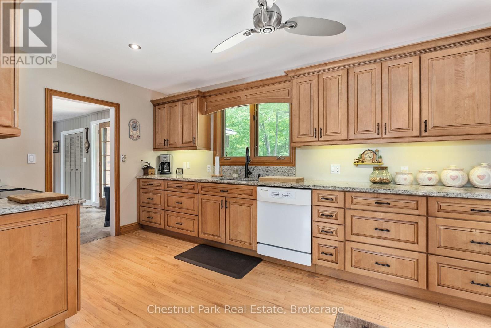 652 North Waseosa Lake Road, Huntsville, Ontario  P1H 2J4 - Photo 8 - X13148096