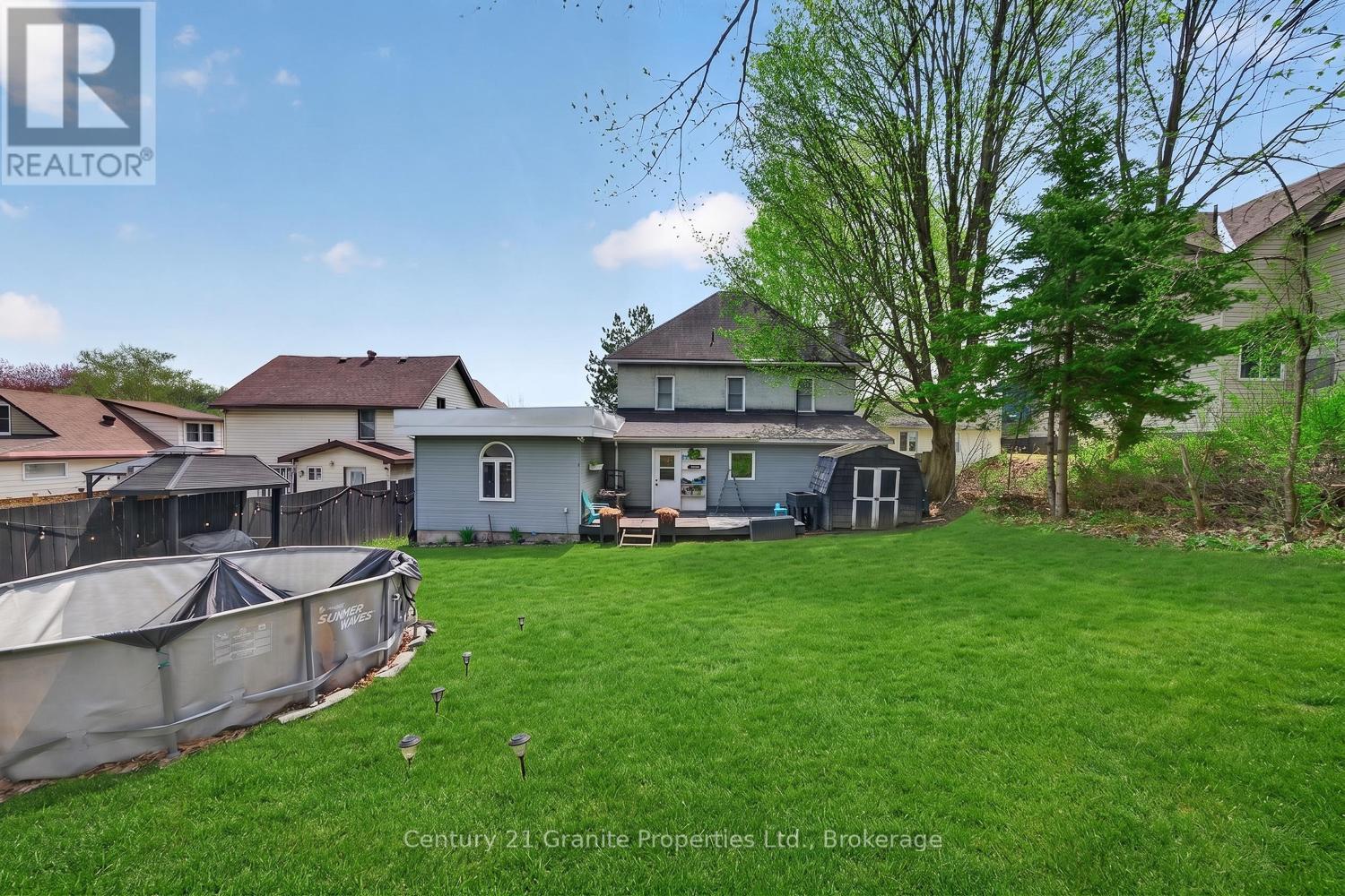 50 William Street, Parry Sound, Ontario  P2A 1V1 - Photo 3 - X13156176