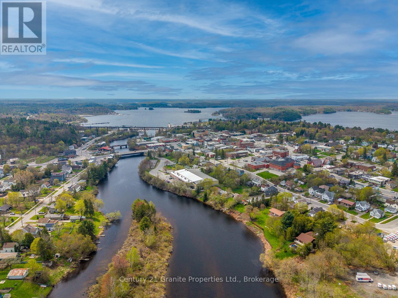 50 William Street, Parry Sound, Ontario  P2A 1V1 - Photo 9 - X13156176